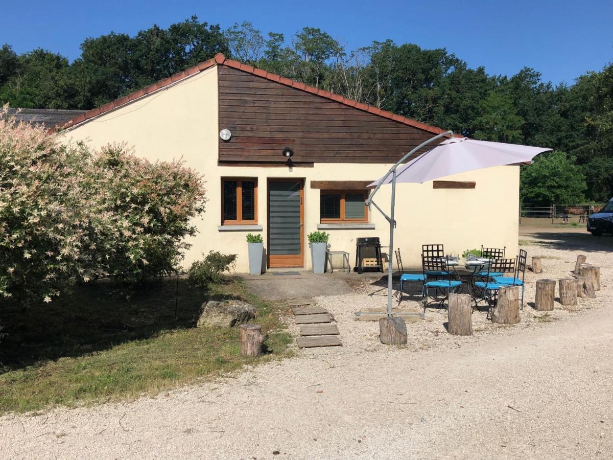 Gite Ecuries Vineuil Jump 6 Personnes Exterior foto